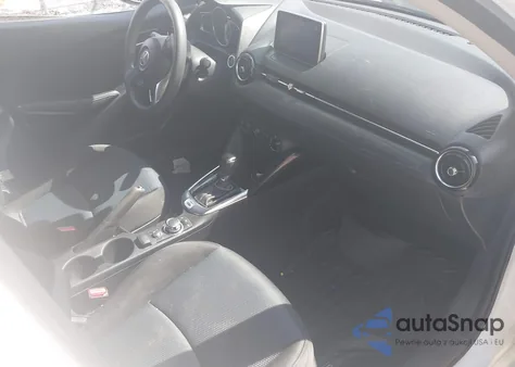 2017 Toyota Yaris z USA, uszkodzony, nr VIN 3MYDLBYV5HY176291